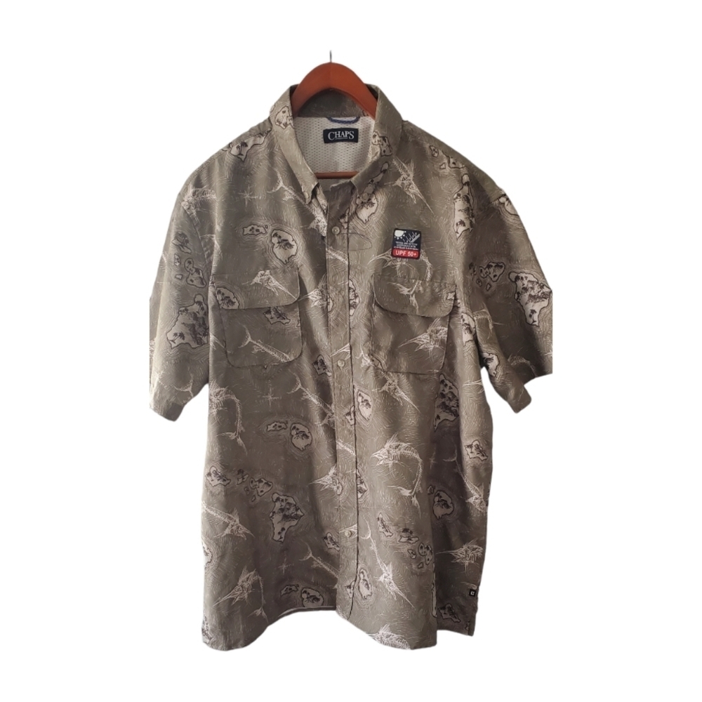 Chaps Men's Tropical Hawaiian Fish Shirt UPF 50+ Sun Protection Untucked Shirt
